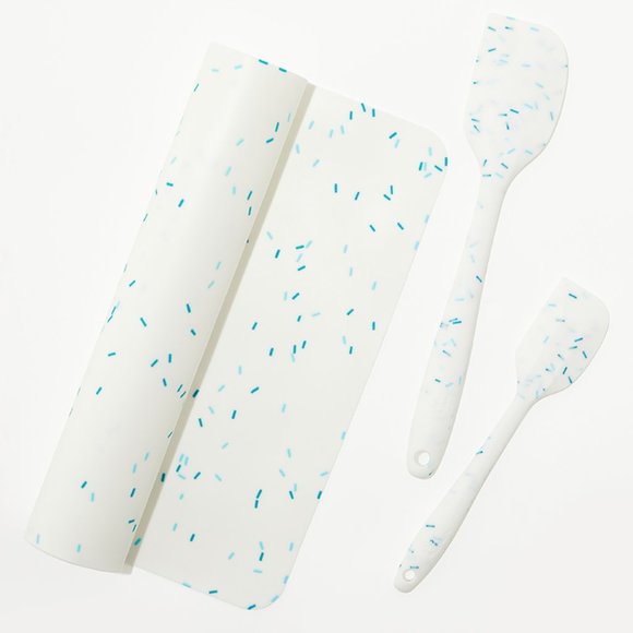 🆕 Chic & Tonic 3 Piece Silicone Baking Set - Picture 2 of 8